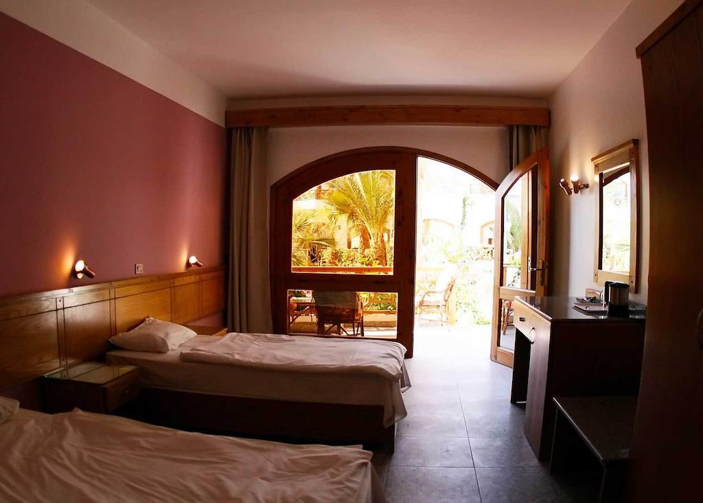 Planet Oasis Resort Dahab Room photo